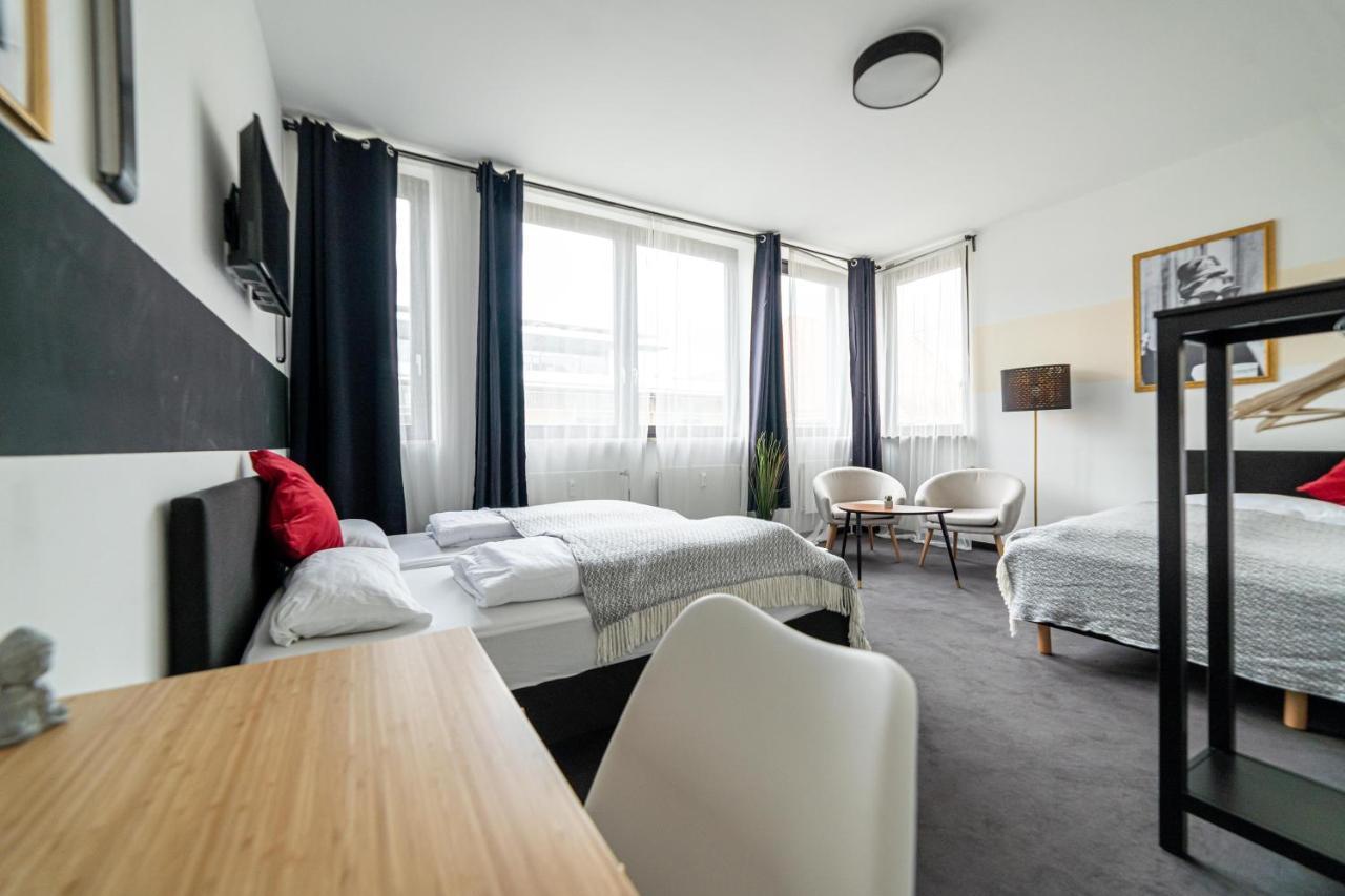 Full House Hostel Nurnberg - Shared Bath & Kitchen المظهر الخارجي الصورة