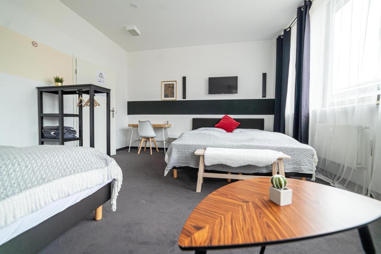 Full House Hostel Nurnberg - Shared Bath & Kitchen المظهر الخارجي الصورة