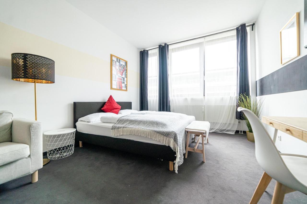 Full House Hostel Nurnberg - Shared Bath & Kitchen المظهر الخارجي الصورة