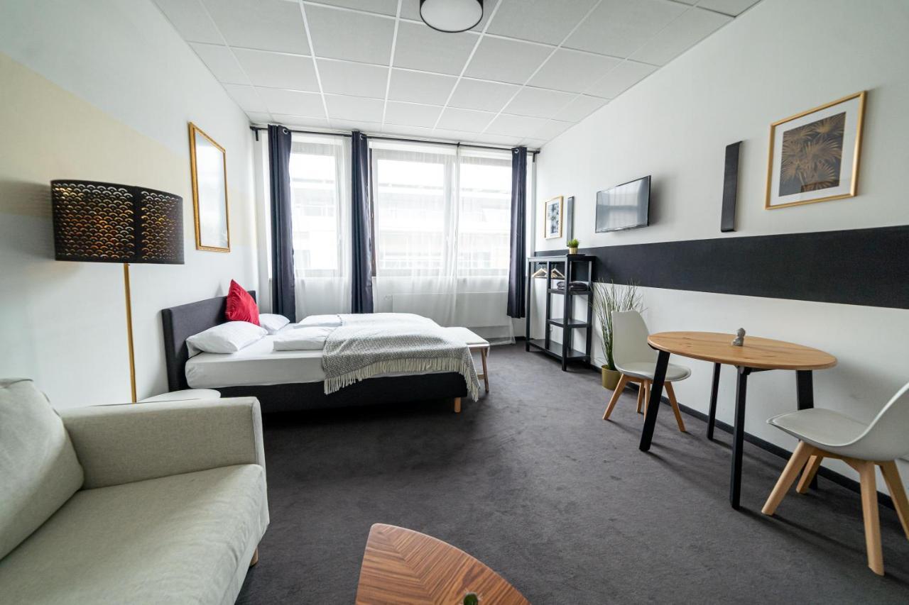 Full House Hostel Nurnberg - Shared Bath & Kitchen المظهر الخارجي الصورة