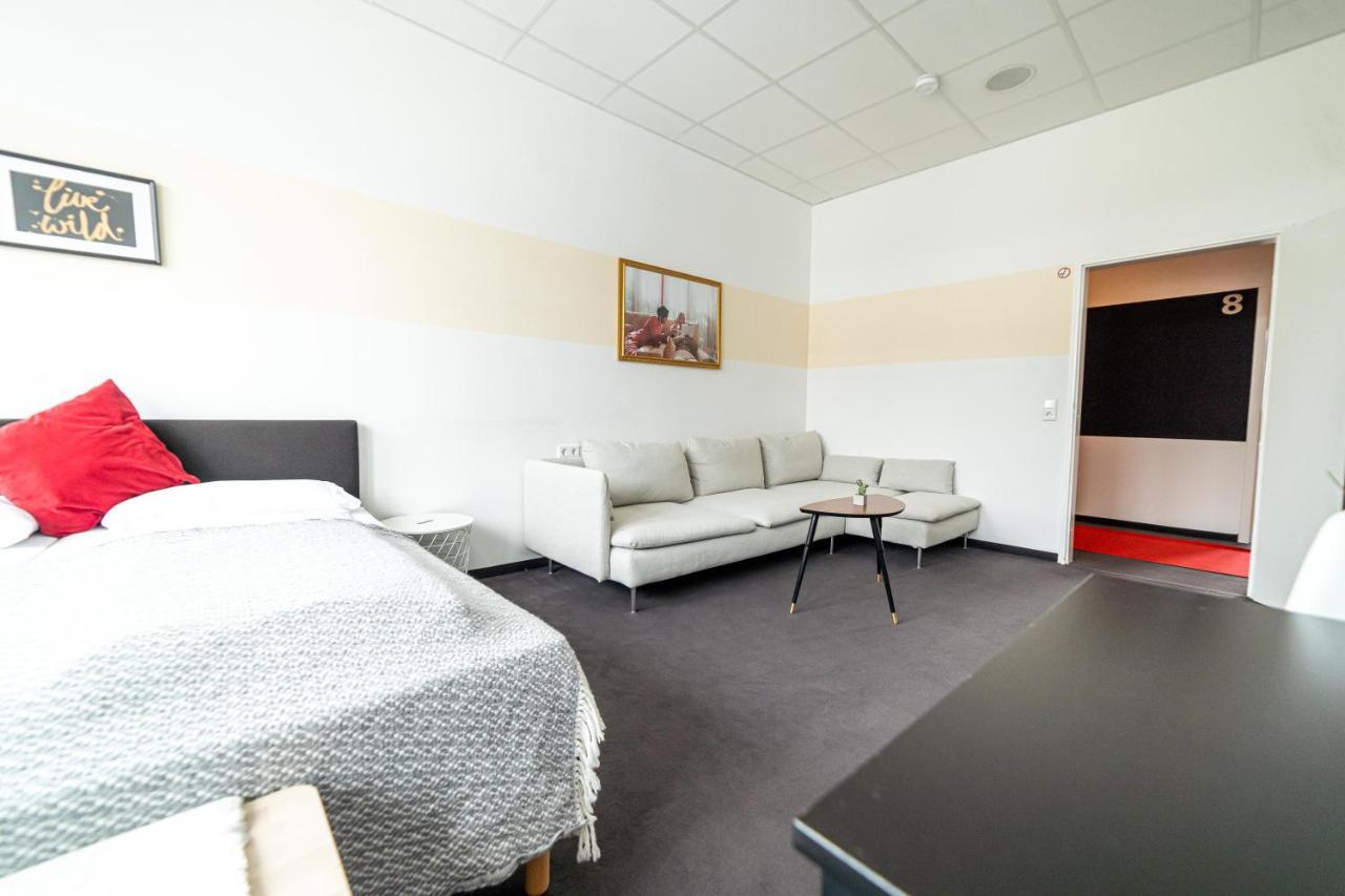 Full House Hostel Nurnberg - Shared Bath & Kitchen المظهر الخارجي الصورة