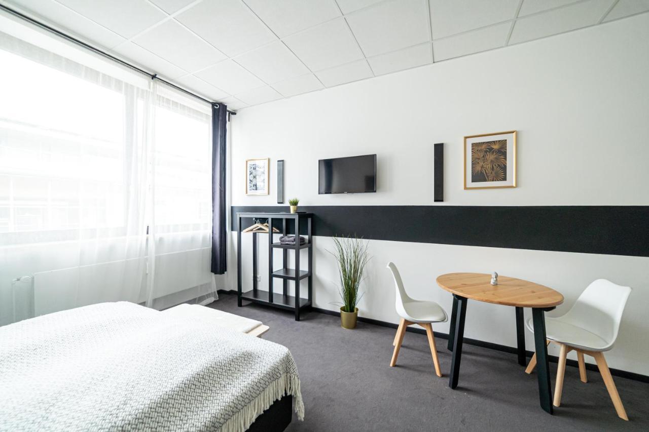 Full House Hostel Nurnberg - Shared Bath & Kitchen المظهر الخارجي الصورة